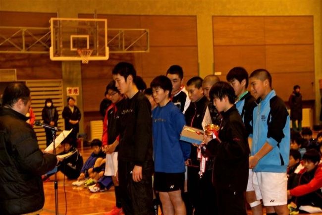 【写真】帯一中勢が男女単複優勝独占、全十勝中学新人羽球