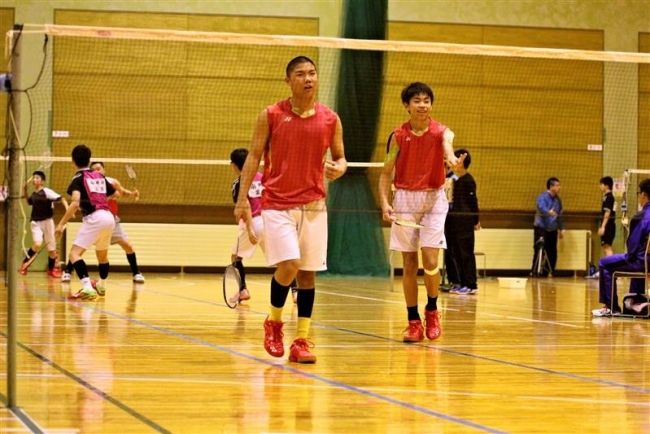 【写真】帯一中勢が男女単複優勝独占、全十勝中学新人羽球