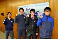 世界の滑り楽しみ　平昌五輪訪問団の中学生らが初顔合わせ