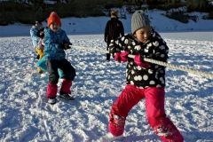 氷上でミニ運動会　大樹で雪遊びキャンプ 2