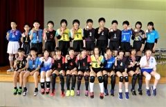 優秀選手の石井賞２３人表彰帯広小学生バレーボール連盟