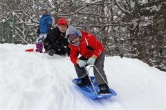 尾田おやじの会が雪遊びの会　東京の家族も　大樹 3