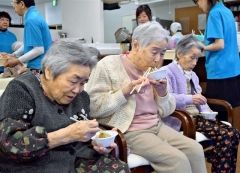 そば打ちと豆まき楽しむ　音更・北勝館 3