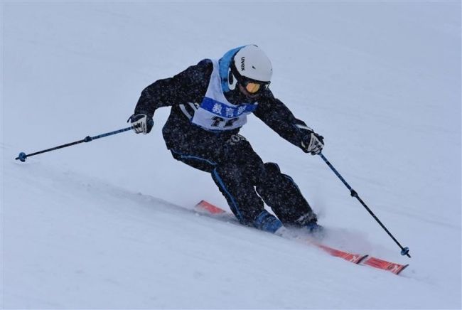 【写真】比留間2連覇、道Jr.スキー技術選手権ブロック大会