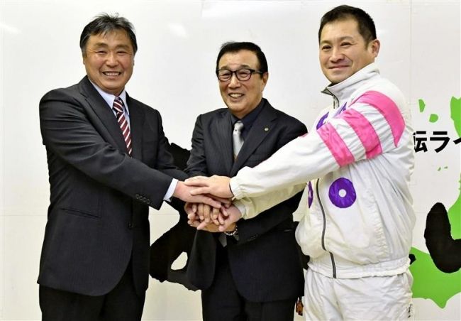 【写真】オレノココロ接戦制し連覇に歓喜、ばんえい記念