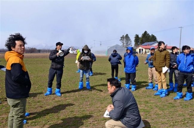 【写真】チホク会が会員ほ場視察
