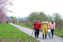 歴舟川を清掃　大樹・清流を守る会 3