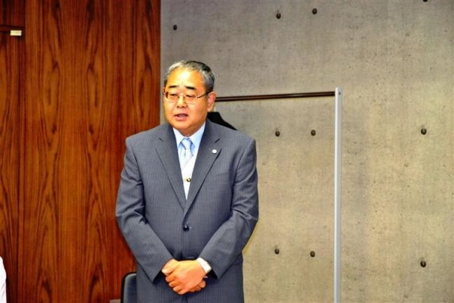 【写真】川田会長再任　ばんえい振興連絡協総会