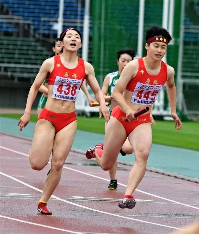 【写真】西山女子円盤投げ優勝、中谷やり投げ3位 道高体連陸上
