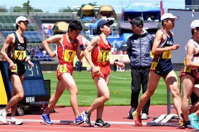 【写真】帯農砲丸投表彰台独占 白樺三段跳ワンツー 道高体連陸上