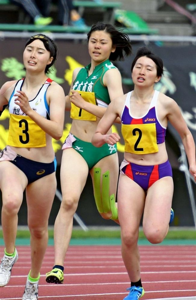 【写真】帯農砲丸投表彰台独占 白樺三段跳ワンツー 道高体連陸上