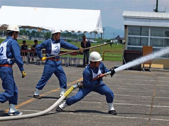 【写真】訓練成果を披露　士幌消防団演習