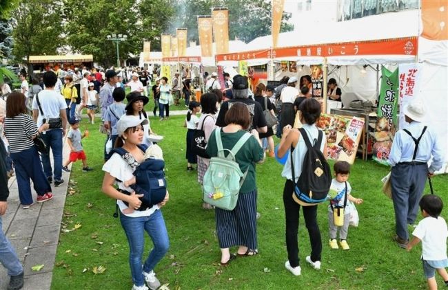 【写真】とかちマルシェにぎわう 最多の133店ずらり