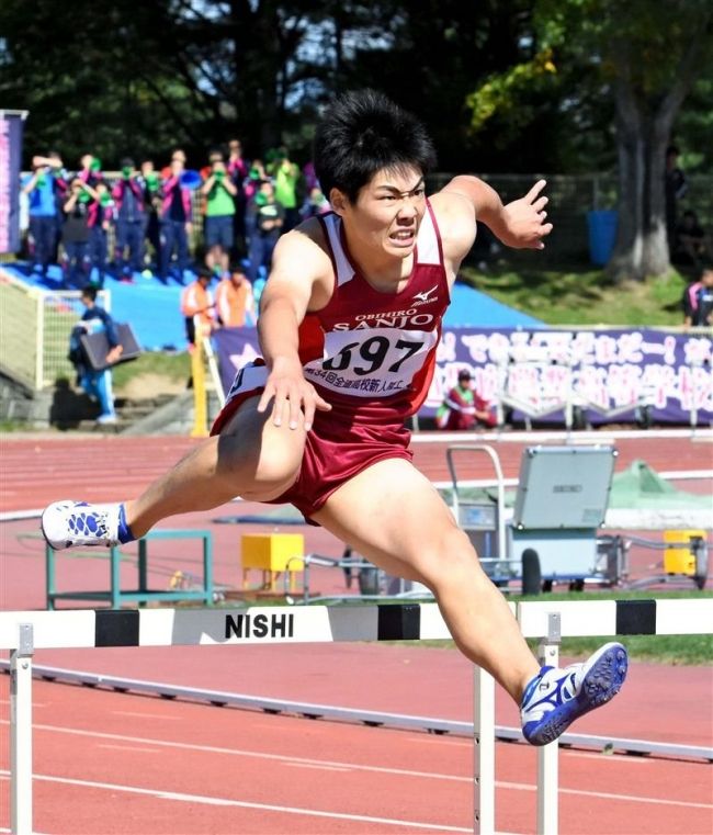 【写真】西山女子円盤投げ連覇、帯農リレー準V道高校新人陸上