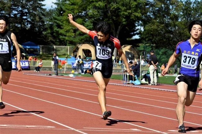 【写真】西山女子円盤投げ連覇、帯農リレー準V道高校新人陸上