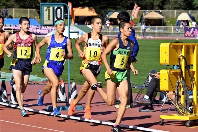 【写真】西山女子円盤投げ連覇、帯農リレー準V道高校新人陸上