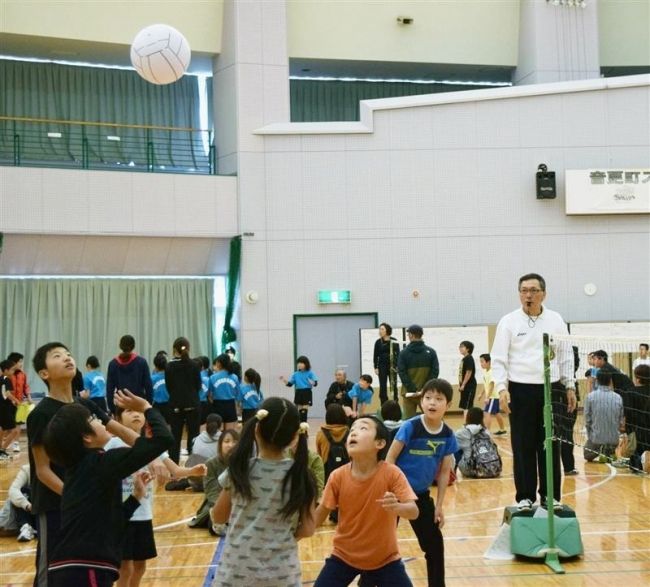 【写真】ミニバレーで交流　音更でスポーツ少年団フェス
