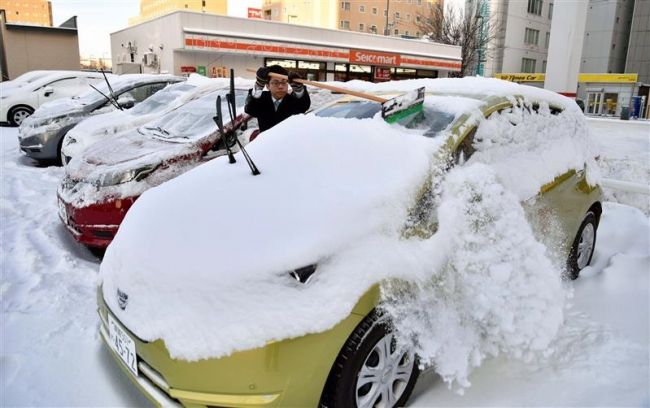 【写真】十勝に降雪 ぬかびら21センチ、帯広7センチ