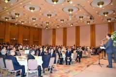 中川氏の新年交礼会に６００人 6