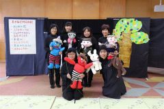 ボランティアが人形劇　中札内　 2