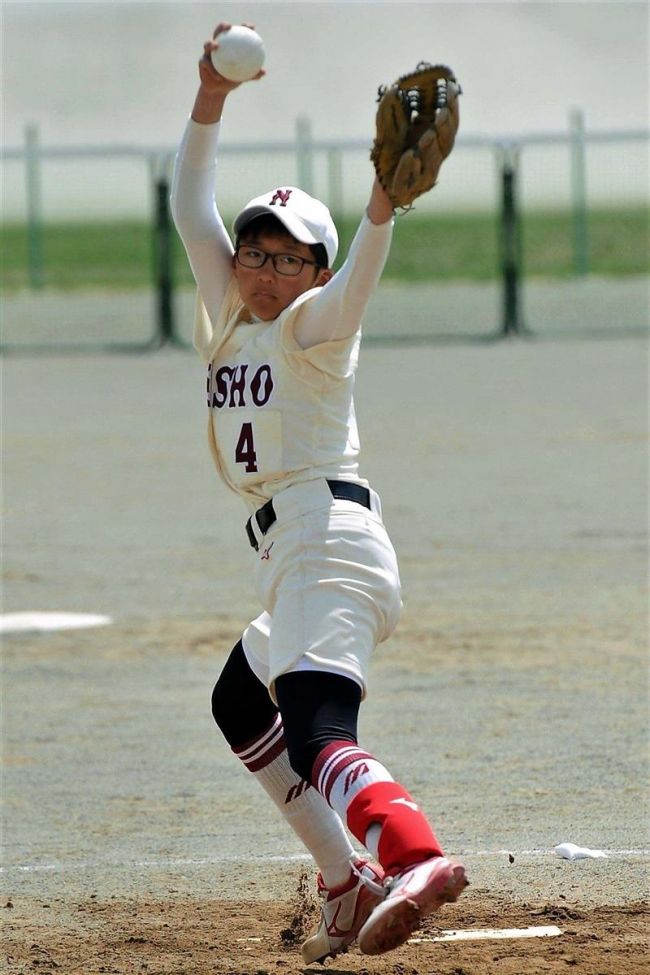 【写真】帯南商コールド完封で優勝、帯大谷準V 東北海道高校女子ソフトボール