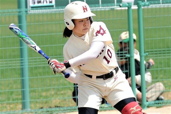 【写真】帯南商コールド完封で優勝、帯大谷準V 東北海道高校女子ソフトボール