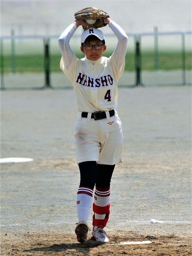【写真】帯南商コールド完封で優勝、帯大谷準V 東北海道高校女子ソフトボール