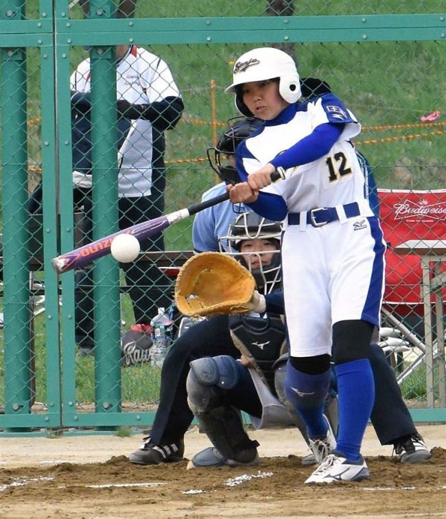 【写真】帯大谷優勝 帯南商に雪辱 春季高校女子ソフトボール大会