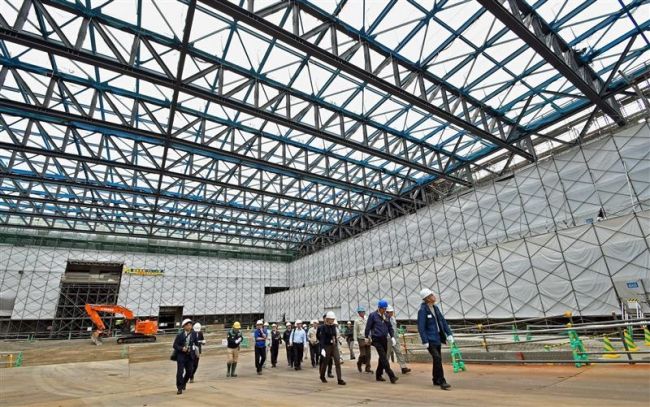 【写真】鉄骨縦横 広々空間 来年2月29日開設へ 新総体