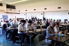 約１２０人が集まった十勝ブロック食品衛生大会