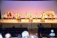 にぎやかに繰り広げられたステージ発表