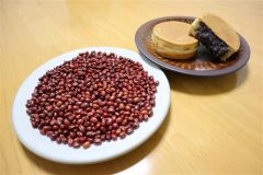 新物 小豆「紫さやか」内容量: 900g(選別前状態) 可愛くっ