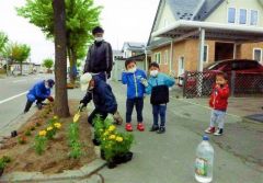 新型コロナ収束願い花植え　幕別 2