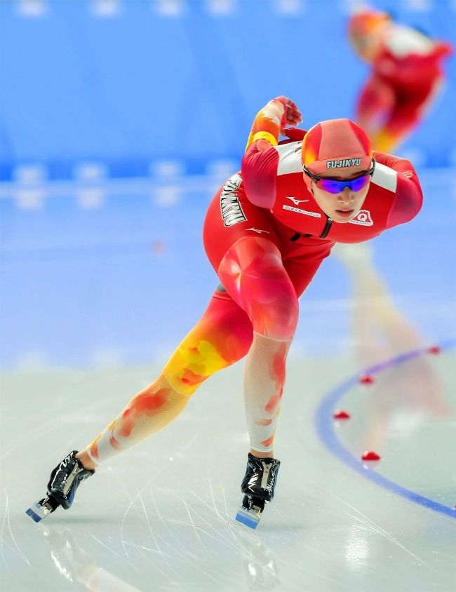 【写真】村上圧勝V、女子は郷2位 3000は酒井制す全日本選抜スケート八戸大会