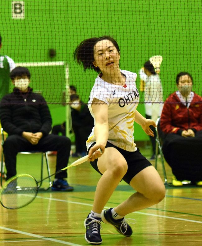 【写真】帯南商女子2連覇、帯大谷男子は18連覇 全十勝高校バドミントン新人団体戦