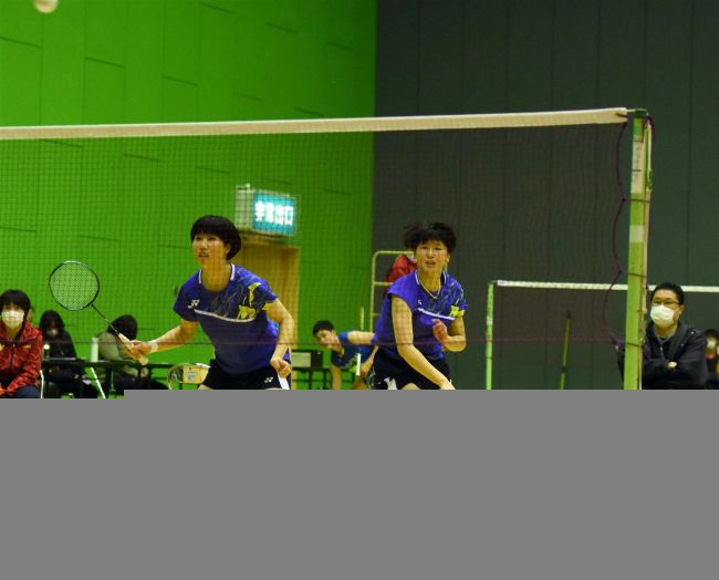 【写真】帯南商女子2連覇、帯大谷男子は18連覇 全十勝高校バドミントン新人団体戦