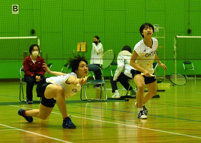 【写真】帯南商女子2連覇、帯大谷男子は18連覇 全十勝高校バドミントン新人団体戦