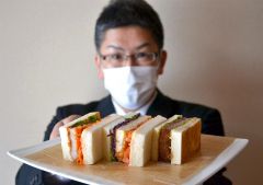 北海道ホテルで８日から「勝つ」サンド販売