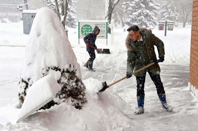 上士幌３４センチ、帯広３２センチ　大雪警報発令