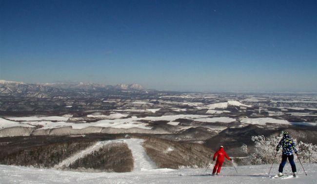 遠景近景（３５）「サホロリゾートスキー場　新得」