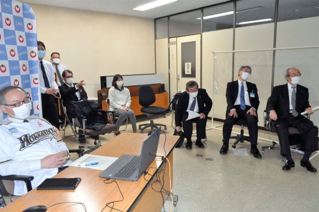 【写真】こぼれ話「士幌町、ファイターズユニホームの掲出は」