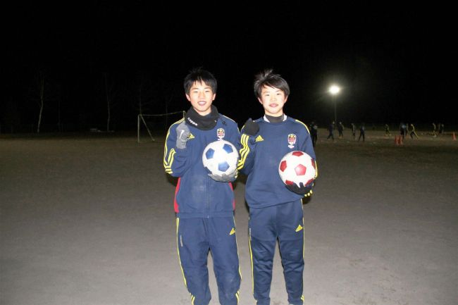 【写真】プログレッソ十勝FCの中村と河村 J下部組織の秋田U18入り サッカー