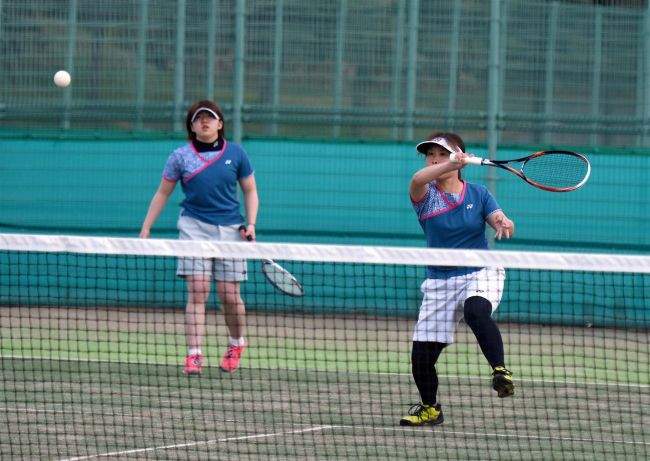 【写真】帯広地方卸売市場8年ぶりV 女子はタケシマスポーツ7年ぶり 春季加盟団体ソフトテニス