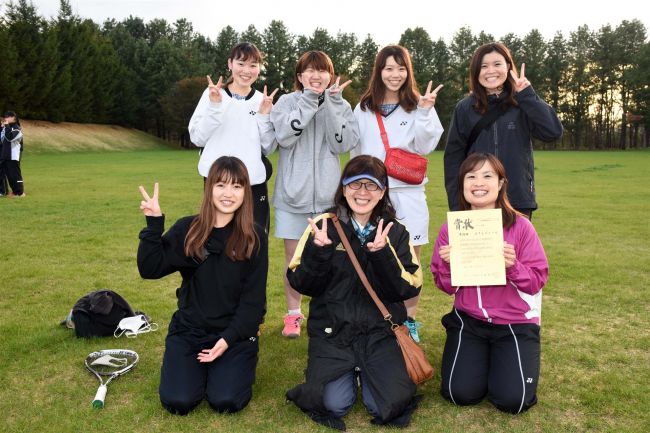 【写真】帯広地方卸売市場8年ぶりV 女子はタケシマスポーツ7年ぶり 春季加盟団体ソフトテニス