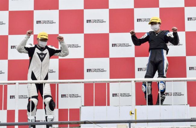 【写真】十勝ロードレース開幕戦、帯工高2年の桑原と帯一中2年の日下初V快挙