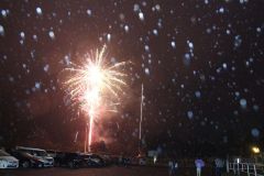 地域に笑顔を　瓜幕で花火大会　鹿追 3