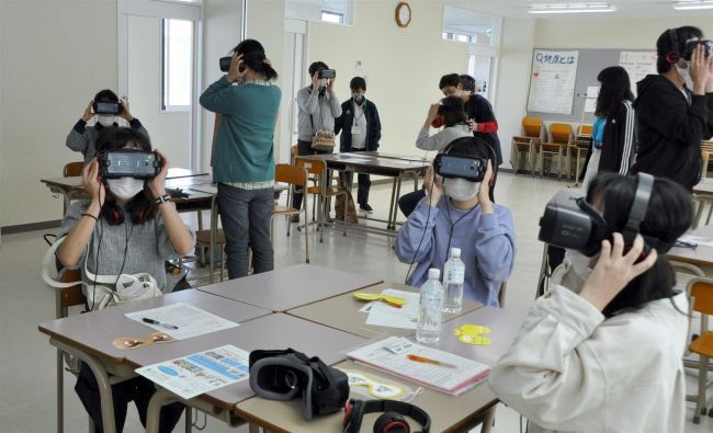 認知症の世界、ＶＲで体験　帯広コア専門学校