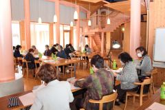 「女性の会」に名称変更　鹿追の団体連絡協が総会 3