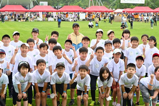 【写真】【写真特集】「目指せ完走!大迫さんに勝つぞ!」 うらほろマラソン
