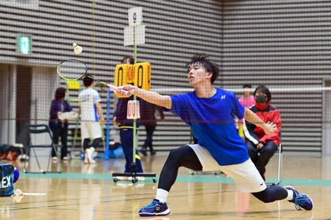 【写真】帯大谷女子北北海道9年ぶりVインターハイへ、男子は準優勝 帯柏葉3位 道高体連バドミントン